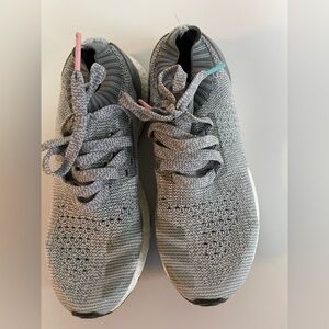 Adidas Ultraboost Knit Runner - grey sz 6.5